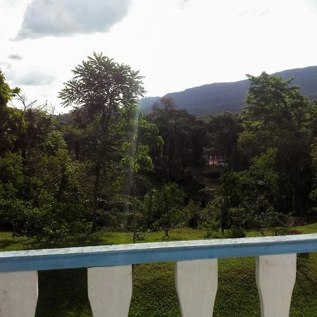 Pouso Da Siriema - Villa Bizuca 蒂拉登特斯 外观 照片
